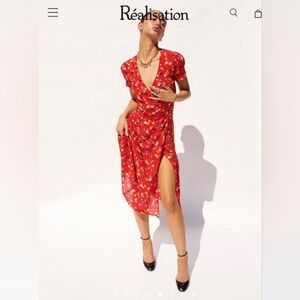 Realisation par- The Teale - Rouge Fleur